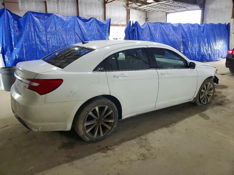 2012 Chrysler 200 Tourin მანქანა იყიდება აუქციონზე, vin: 1C3CCBBG4CN302901, აუქციონის ნომერი: 73272505