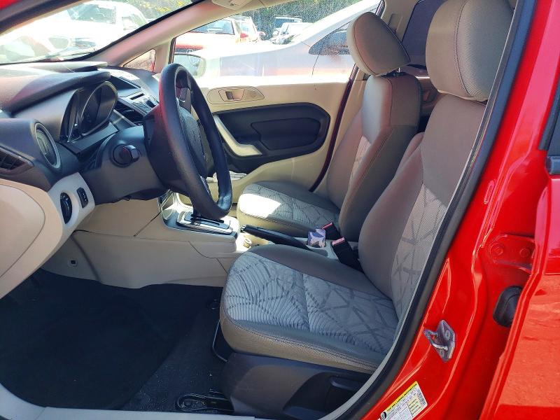 96554615 :رقم المزاد ، 3FADP4BJ5DM186279 vin ، 2013 Ford Fiesta مزاد بيع