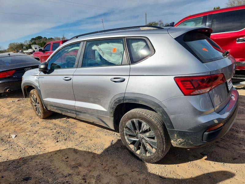 75242065 :رقم المزاد ، 3VVDX7B2XPM323906 vin ، 2023 Volkswagen Taos مزاد بيع