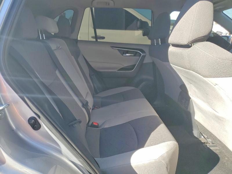 74492415 :رقم المزاد ، 2T3W1RFV0MW110773 vin ، 2021 Toyota Rav4 مزاد بيع