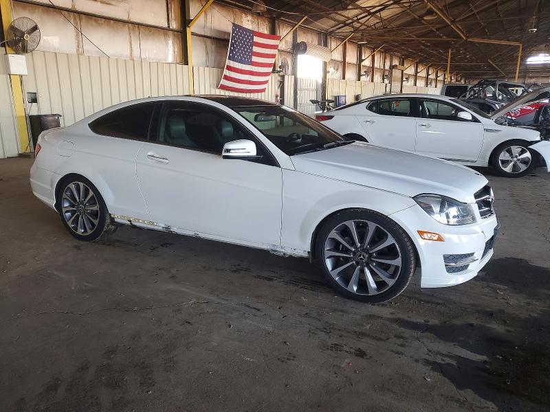 Продаж на аукціоні авто 2015 Mercedes-benz C, vin: WDDGJ4HB6FG355060, номер лоту: 99172235
