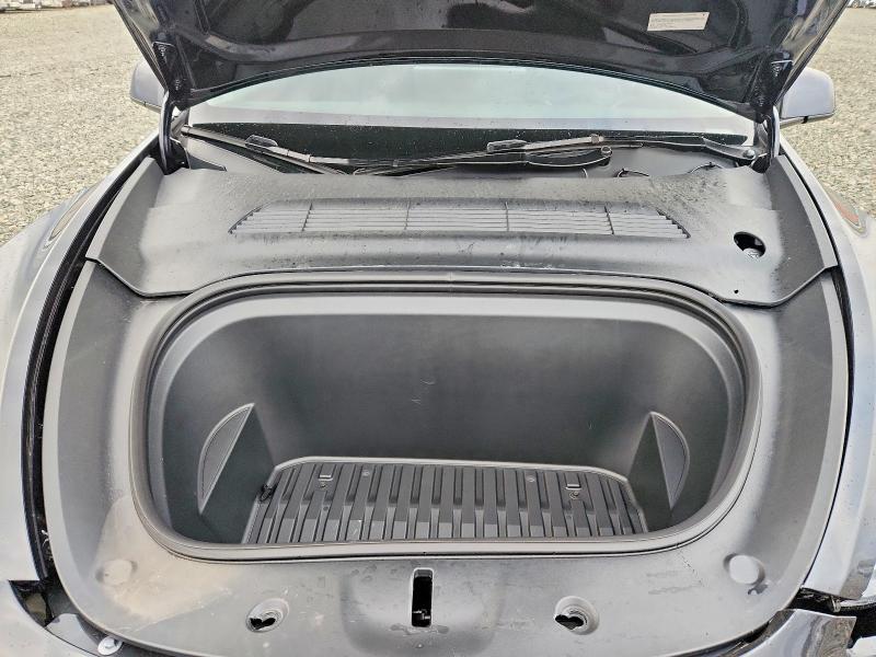 2025 Tesla Model Y მანქანა იყიდება აუქციონზე, vin: 7SAYGDED9SF272524, აუქციონის ნომერი: 98174265