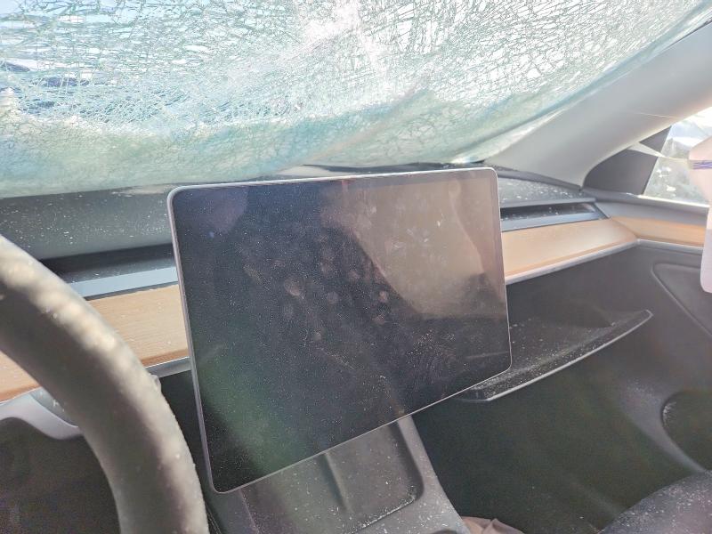 Продажа на аукционе авто 2024 Tesla Model Y, vin: 7SAYGDEE6RA274182, номер лота: 72776875