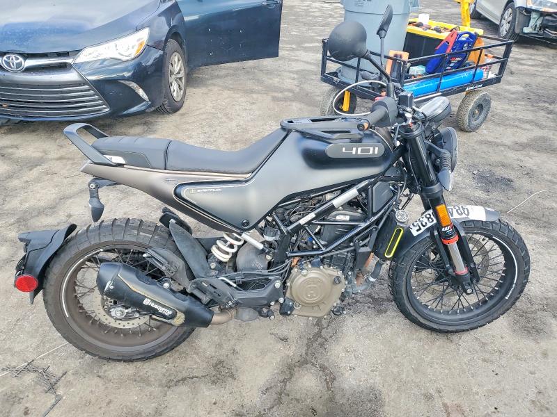 Aukcja sprzedaży 2023 Husqvarna Vitpilen 401/svartpilen 401, vin: MD2JUJ403PC227145, numer aukcji: 98449835