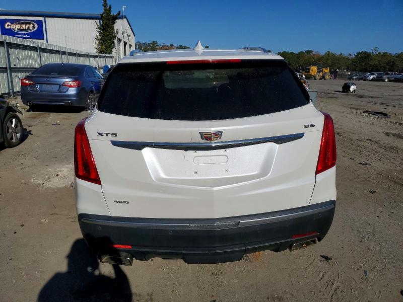 Продаж на аукціоні авто 2018 Cadillac Xt5 Luxury, vin: 1GYKNDRSXJZ204074, номер лоту: 75605525