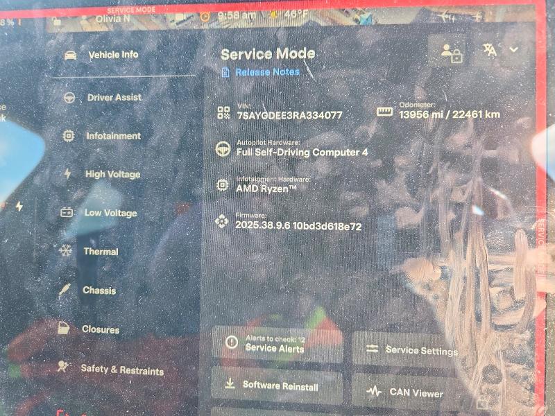 Продаж на аукціоні авто 2024 Tesla Model Y, vin: 7SAYGDEE3RA334077, номер лоту: 73035275