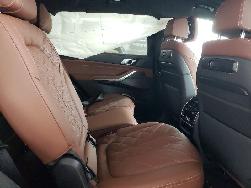 Продаж на аукціоні авто 2025 Bmw X7 Xdrive4, vin: 5UX23EM03S9000532, номер лоту: 74080425