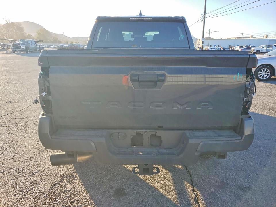 Продажа на аукционе авто 2025 Toyota Tacoma, vin: 3TMLB5JN1SM137561, номер лота: 74823205