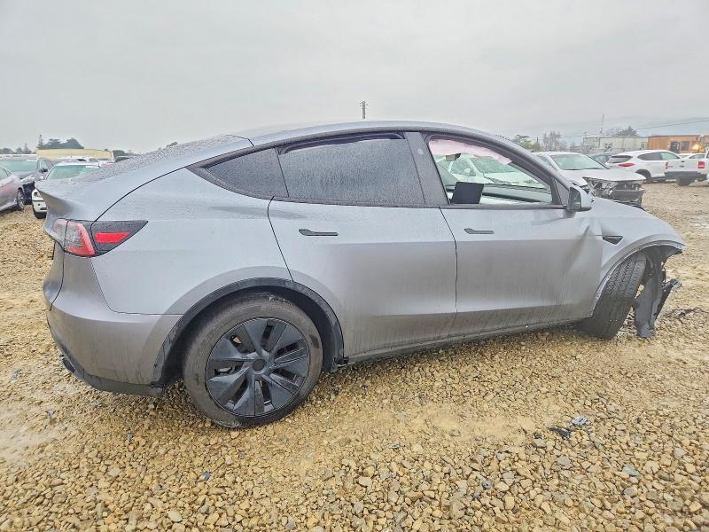 98855485 :رقم المزاد ، 7SAYGDED4SF221268 vin ، 2025 Tesla Model Y مزاد بيع