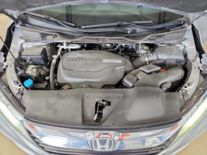 Продажа на аукционе авто 2018 Honda Odyssey El, vin: 5FNRL6H98JB086536, номер лота: 99818325