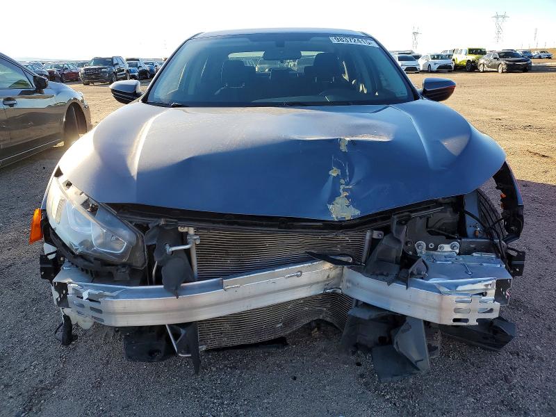 Продажа на аукционе авто 2018 Honda Civic, vin: 2HGFC2F50JH605313, номер лота: 98372415
