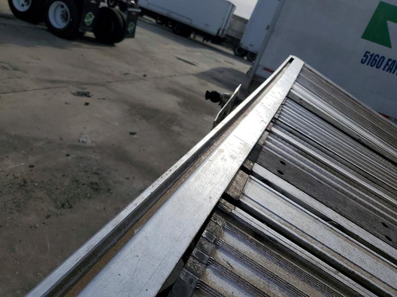 98613885 :رقم المزاد ، 1RNF48A23LR048926 vin ، 2020 Reit Trailer مزاد بيع