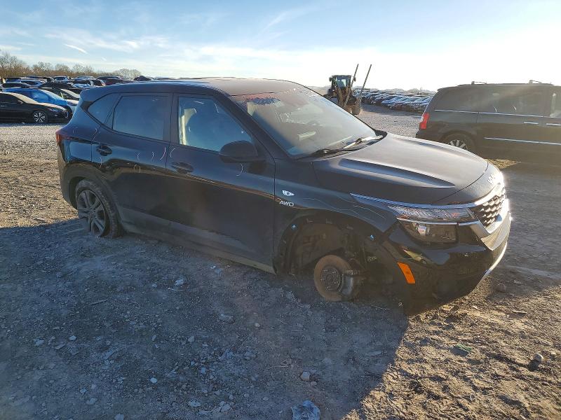 Продаж на аукціоні авто 2023 Kia Seltos, vin: KNDEPCAAXP7424376, номер лоту: 99810905