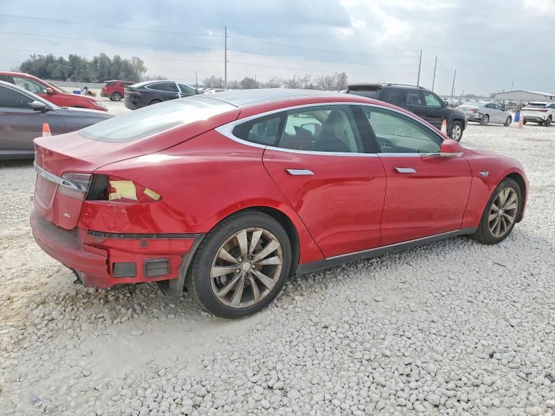 2014 Tesla Model S მანქანა იყიდება აუქციონზე, vin: 5YJSA1H16EFP52920, აუქციონის ნომერი: 99690405