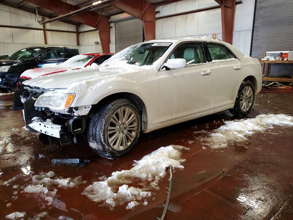 74683165 :رقم المزاد ، 2C3CCARGXDH528077 vin ، 2013 Chrysler 300 مزاد بيع