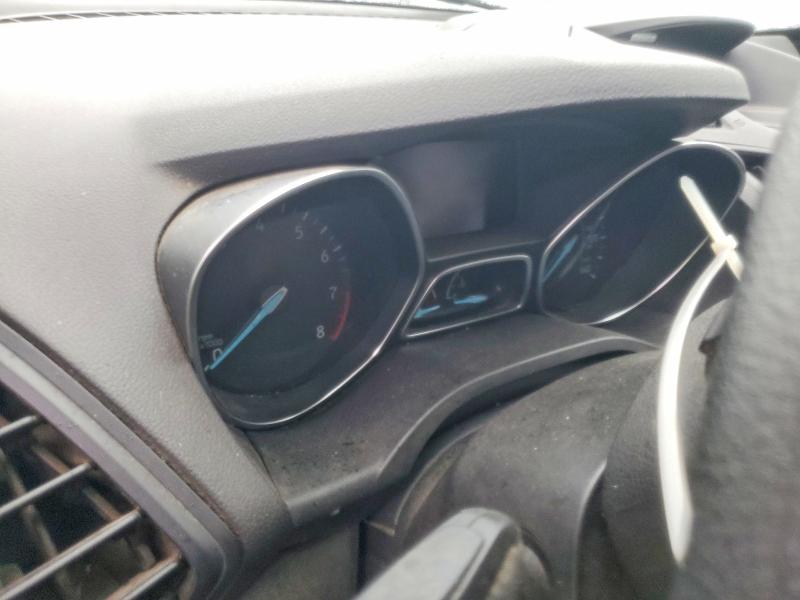 96409955 :رقم المزاد ، 1FMCU0G95HUA82832 vin ، 2017 Ford Escape مزاد بيع