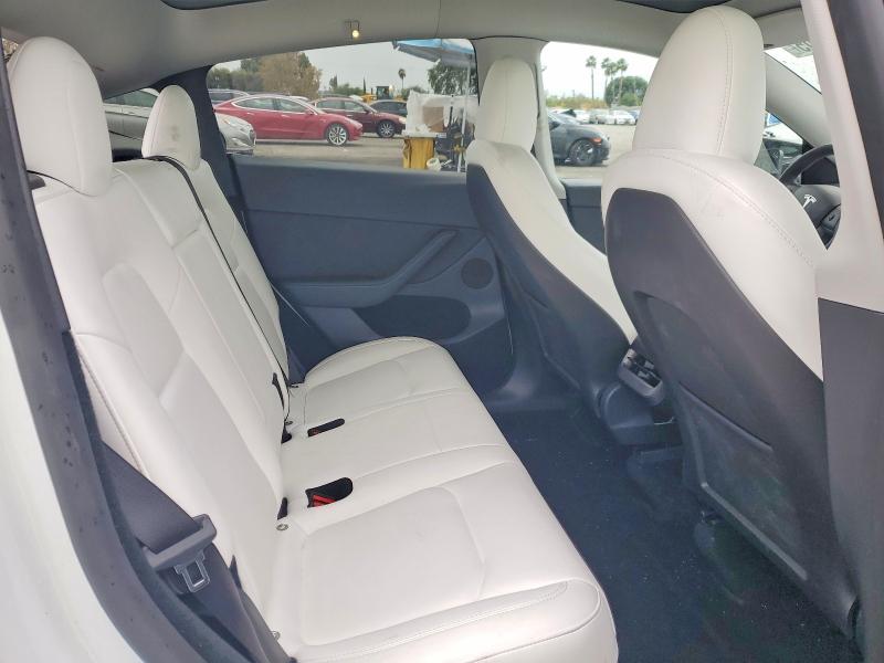 Продажа на аукционе авто 2024 Tesla Model Y, vin: 7SAYGDED7RF096969, номер лота: 98471605