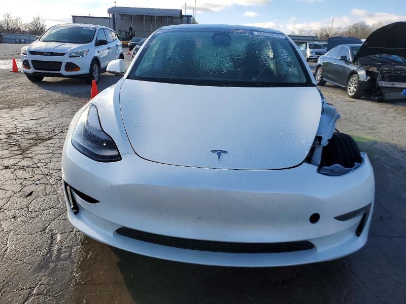 98622615 :رقم المزاد ، 5YJ3E1EAXPF586790 vin ، 2023 Tesla Model 3 مزاد بيع