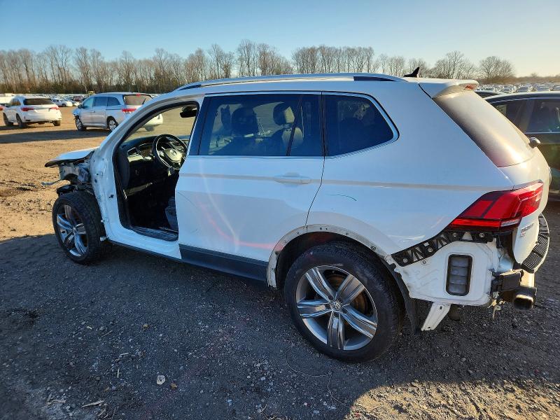 72617315 :رقم المزاد ، 3VV4B7AX3KM045497 vin ، 2019 Volkswagen Tiguan مزاد بيع