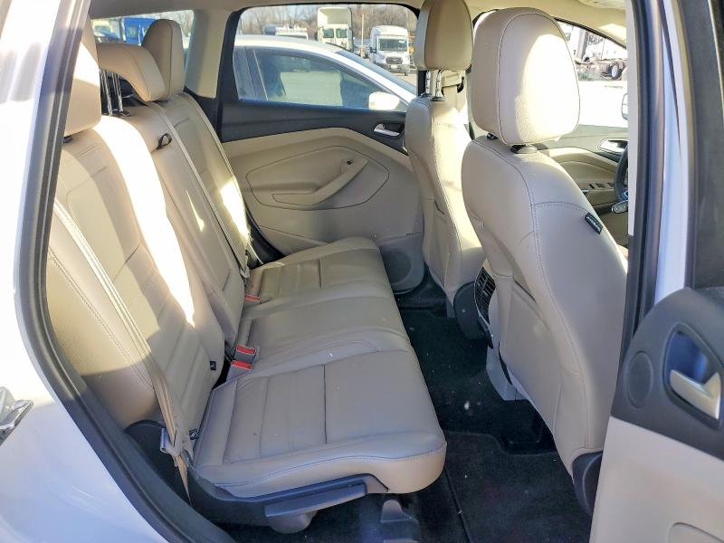 Продажа на аукционе авто 2017 Ford Escape, vin: 1FMCU0JD5HUA32199, номер лота: 98689215