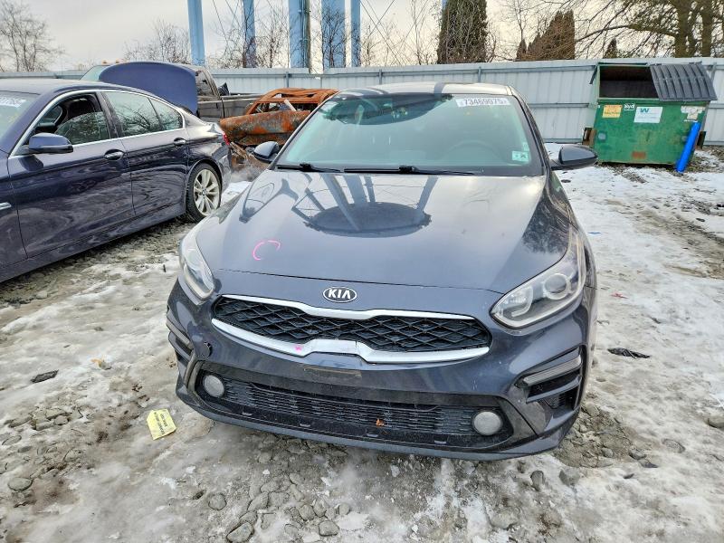2021 Kia Forte მანქანა იყიდება აუქციონზე, vin: 3KPF24AD7ME305232, აუქციონის ნომერი: 73469075