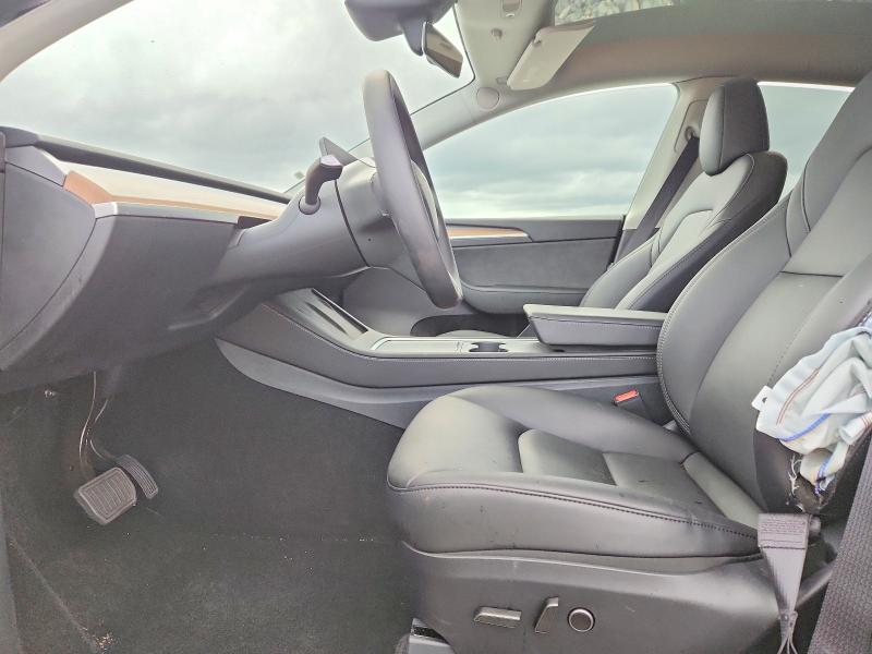 2025 Tesla Model Y მანქანა იყიდება აუქციონზე, vin: 7SAYGDED9SF272524, აუქციონის ნომერი: 98174265