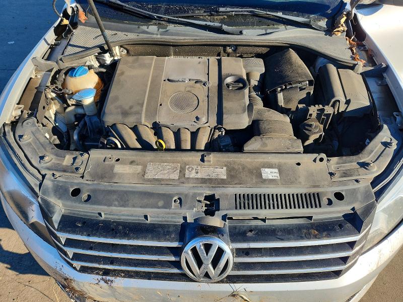 73751395 :رقم المزاد ، 1VWAP7A34EC002323 vin ، 2014 Volkswagen Passat مزاد بيع