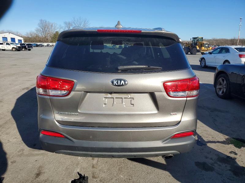 2018 Kia Sorento მანქანა იყიდება აუქციონზე, vin: 5XYPG4A31JG348833, აუქციონის ნომერი: 73024345