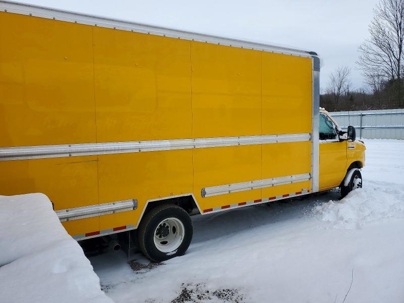 2023 Ford Econoline მანქანა იყიდება აუქციონზე, vin: 1FDWE3FN2PDD21424, აუქციონის ნომერი: 73239935