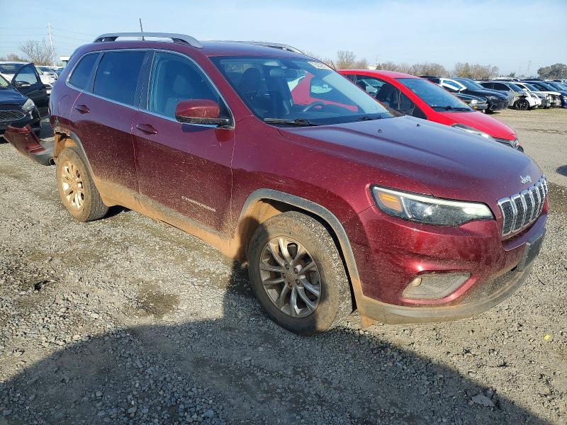 75032895 :رقم المزاد ، 1C4PJMCBXKD137264 vin ، 2019 Jeep Cherokee مزاد بيع