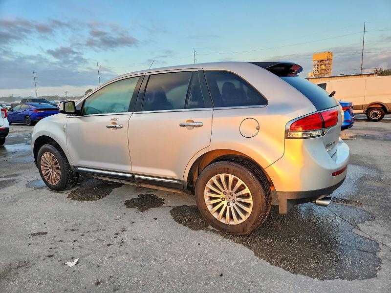 98479005 :رقم المزاد ، 2LMDJ6JK3BBJ03559 vin ، 2011 Lincoln Mkx مزاد بيع