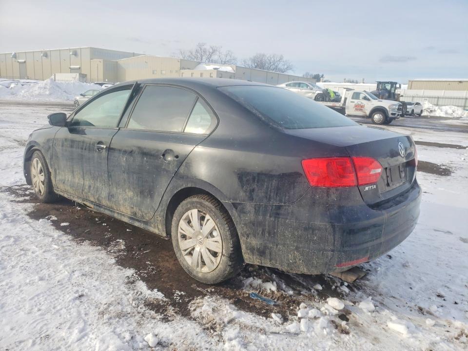 74792165 :رقم المزاد ، 3VWDX7AJ3BM357201 vin ، 2011 Volkswagen Jetta مزاد بيع
