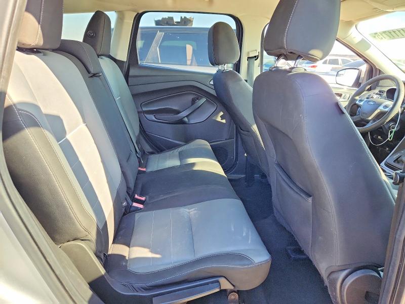 2015 Ford Escape მანქანა იყიდება აუქციონზე, vin: 1FMCU0G90FUA10207, აუქციონის ნომერი: 74111715