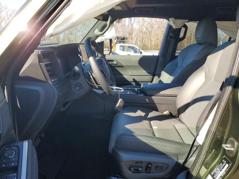 73951845 :رقم المزاد ، JTJVBCDX6S5050316 vin ، 2025 Lexus Gx مزاد بيع