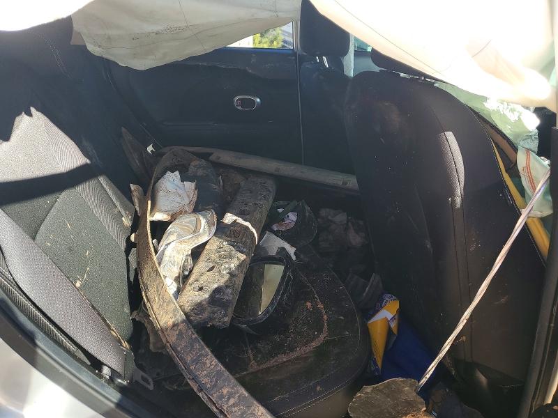 Aukcja sprzedaży 2017 Kia Soul, vin: KNDJN2A24H7454689, numer aukcji: 74760395