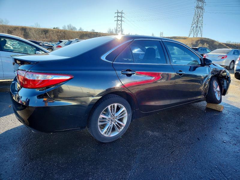 99842705 :رقم المزاد ، 4T1BF1FKXGU191608 vin ، 2016 Toyota Camry مزاد بيع