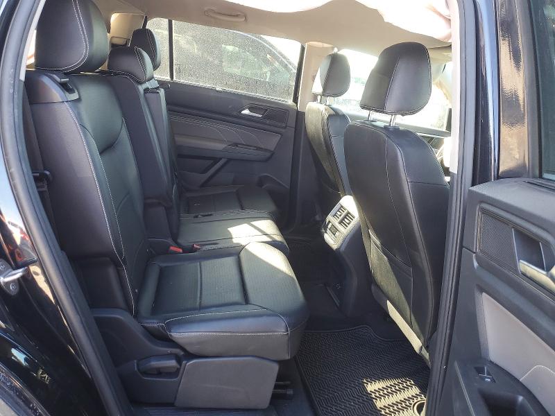 Продажа на аукционе авто 2022 Volkswagen Atlas, vin: 1V2HR2CA8NC558921, номер лота: 74020825