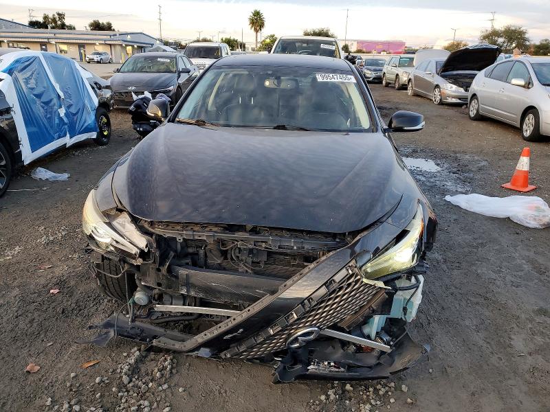 2017 Infiniti Q50 მანქანა იყიდება აუქციონზე, vin: JN1EV7AP0HM737329, აუქციონის ნომერი: 99547455