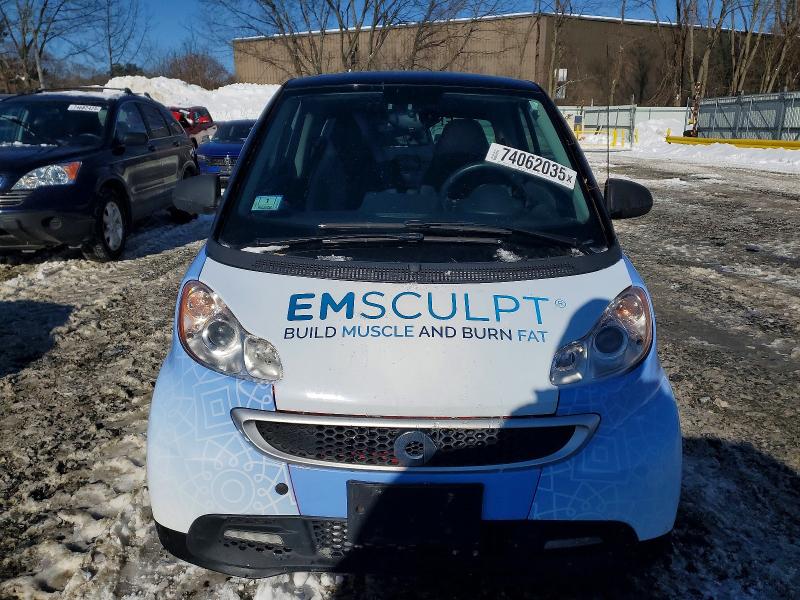 Продажа на аукционе авто 2013 Smart Fortwo, vin: WMEEJ3BA9DK615233, номер лота: 74062035