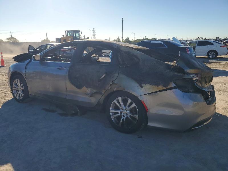 52124486 :رقم المزاد ، 1C3CCCAB0FN611877 vin ، 2015 Chrysler 200 مزاد بيع