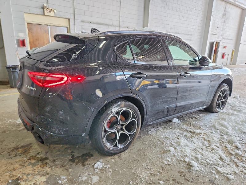 Продажа на аукционе авто 2023 Alfa Romeo Stelvio, vin: ZASPAKBN9P7D51045, номер лота: 73296795