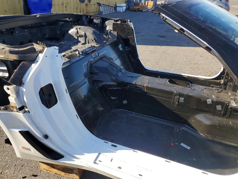 75277355 :رقم المزاد ، 1G1YT3D60G5500031 vin ، 2016 Chevrolet Corvette مزاد بيع