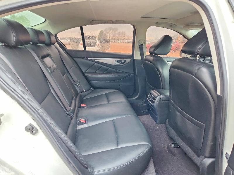 Продажа на аукционе авто 2018 Infiniti Q50 Luxe, vin: JN1EV7AP8JM361503, номер лота: 72581825