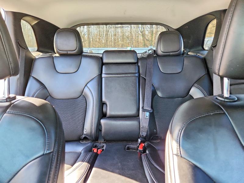 98464425 :رقم المزاد ، 1C4PJMLB8KD192036 vin ، 2019 Jeep Cherokee مزاد بيع