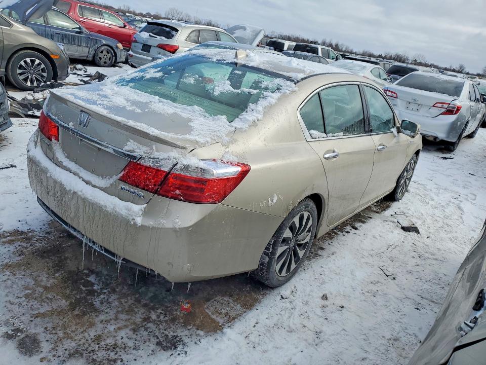 2014 Honda Accord მანქანა იყიდება აუქციონზე, vin: 1HGCR6F38EA000998, აუქციონის ნომერი: 75487045