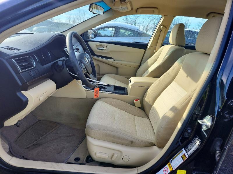 74684255 :رقم المزاد ، 4T1BF1FK7HU705156 vin ، 2017 Toyota Camry مزاد بيع