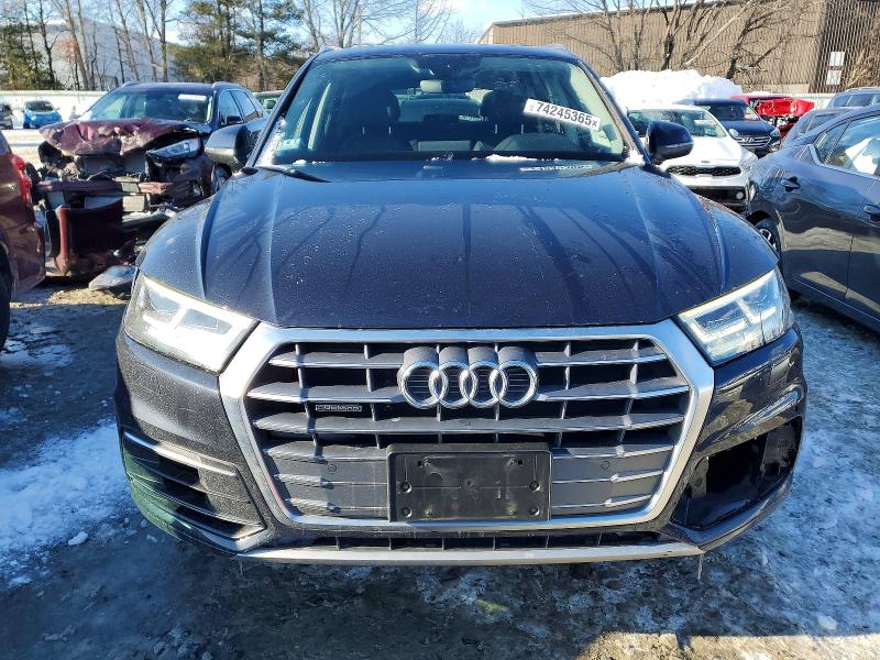 74245365 :رقم المزاد ، WA1BNAFY7J2240272 vin ، 2018 Audi Q5 مزاد بيع