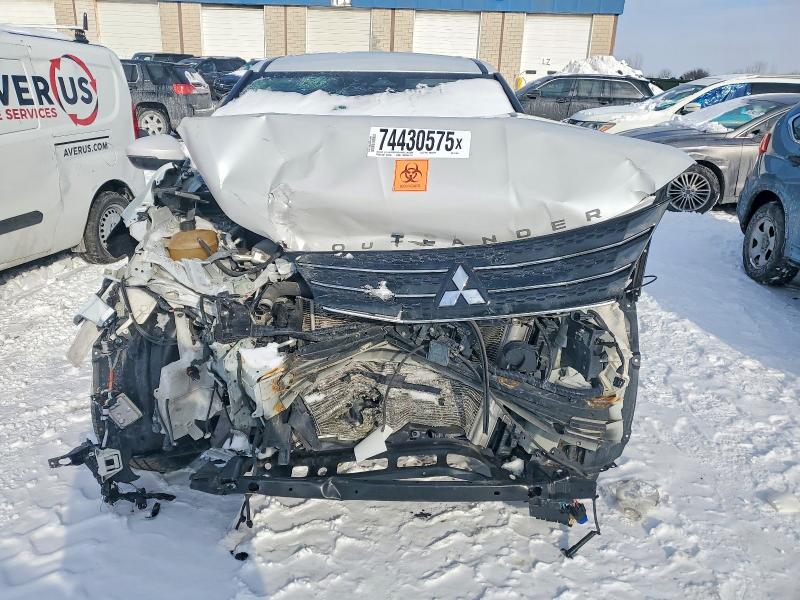 Продаж на аукціоні авто 2022 Mitsubishi Outlander, vin: JA4J4TA87NZ044444, номер лоту: 74430575