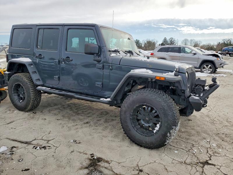 2017 Jeep Wrangler Unlimited მანქანა იყიდება აუქციონზე, vin: 1C4BJWDG1HL587142, აუქციონის ნომერი: 73496665