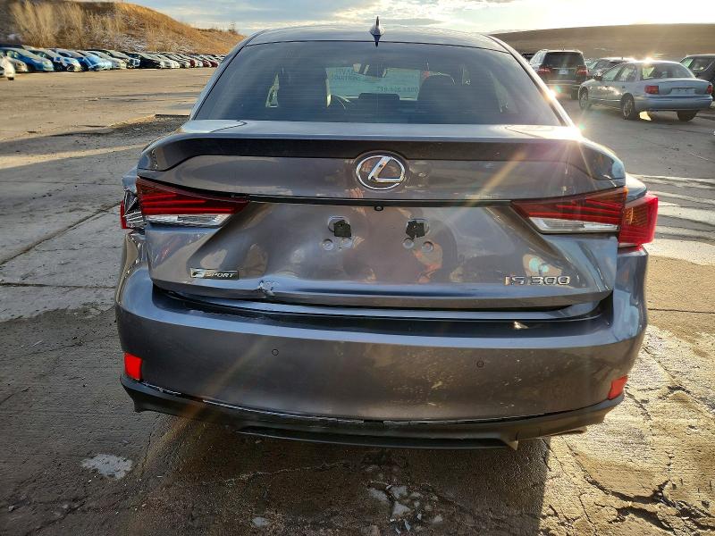 75277315 :رقم المزاد ، JTHBA1D22J5063806 vin ، 2018 Lexus Is مزاد بيع